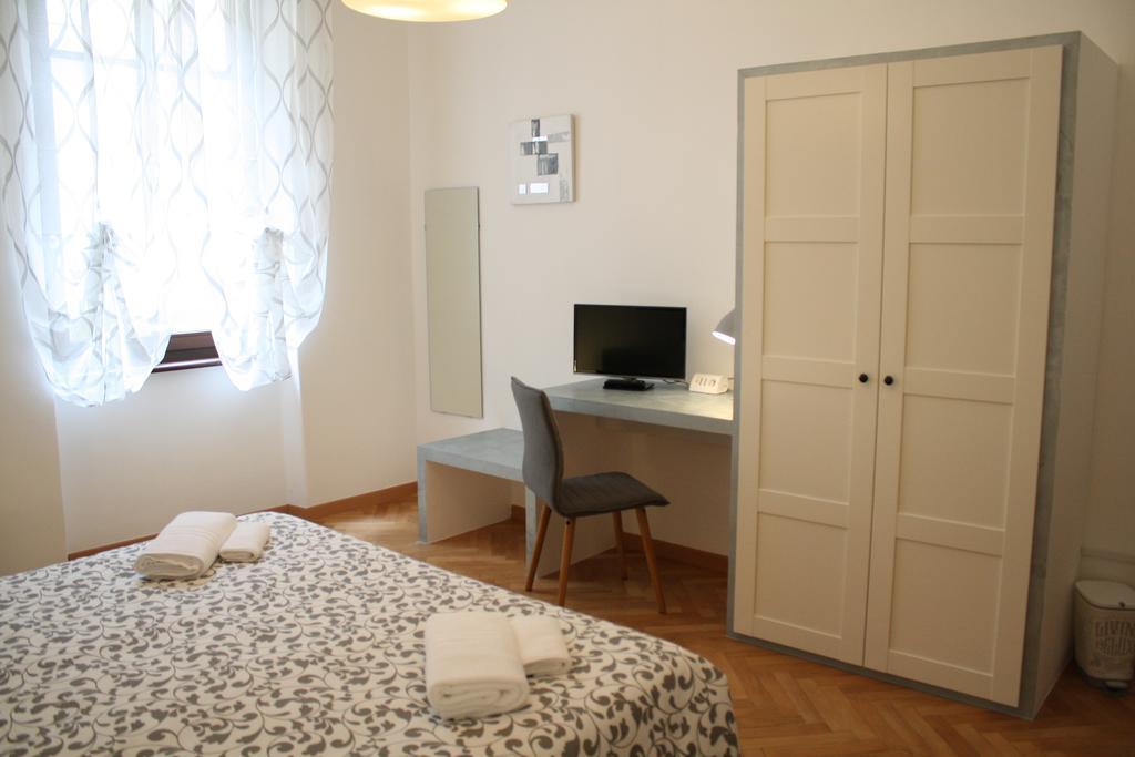 Casa Mia - No Reception Bed & Breakfast Тренто Стая снимка